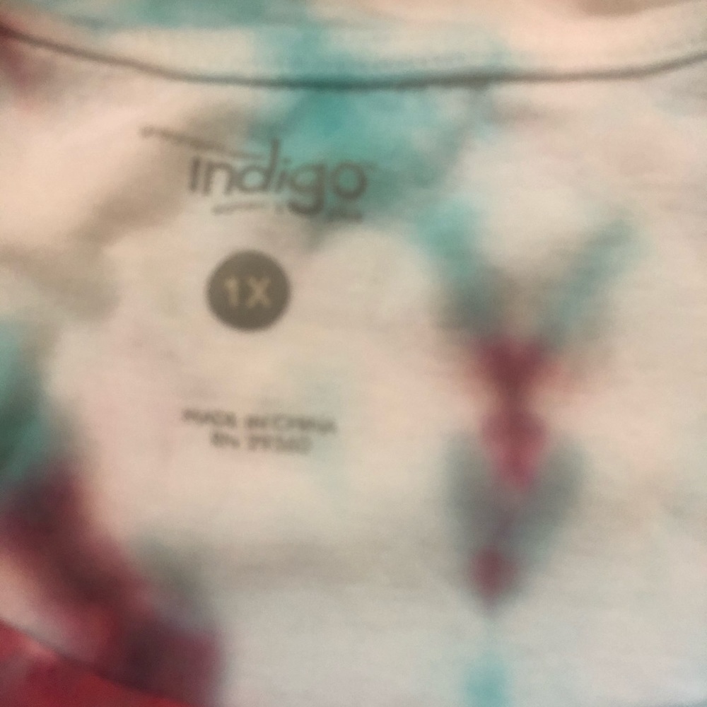 ❤️ Firecracker Hot Tee ❤️ - Picture 2 of 2